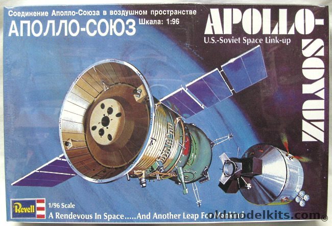 Revell 1/96 Apollo-Soyuz - US-Soviet Space Link-Up, H1800 plastic model kit